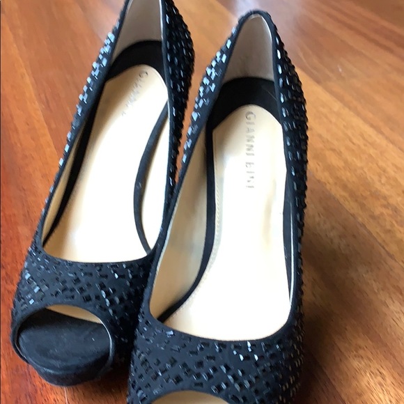 Gianni Bini heels worn once - Picture 3 of 8